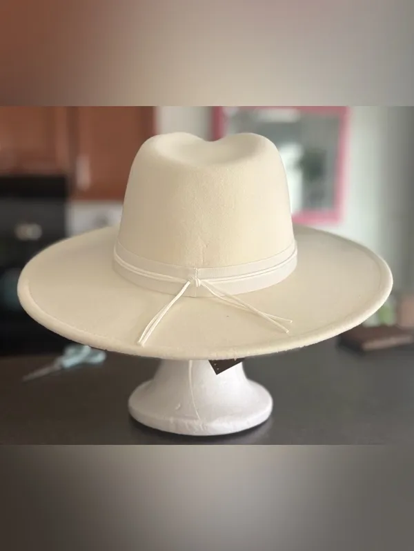 Adora Ivory Felt Western Hat Turquoise Concho Band Boho Luxe Cowgirl - Image 3