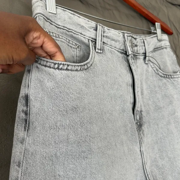 Zara Signature Denim High Rise Wide Leg Jean in Grey US Size 6 - Image 7