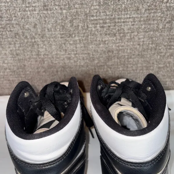 Nike Air Jordan 1 Mid Panda Women's 6.5 Black White DV0991-101 Sneakers - Image 7