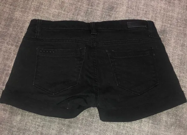 Blank NYC Black Denim Shorts - Image 3