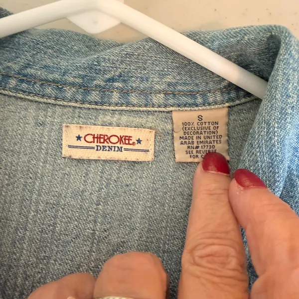 VTG Cherokee 100% Cotton Denim Vest S Blue Floral Trim Button Front Y2K Festival - Image 3