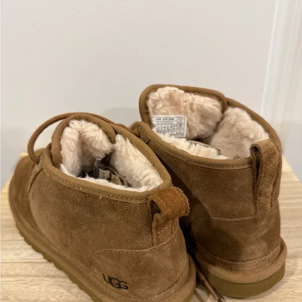 UGG Neumel Chukka Boots Womens 7 Chestnut Suede Shearling Lined Lace Up - Image 4