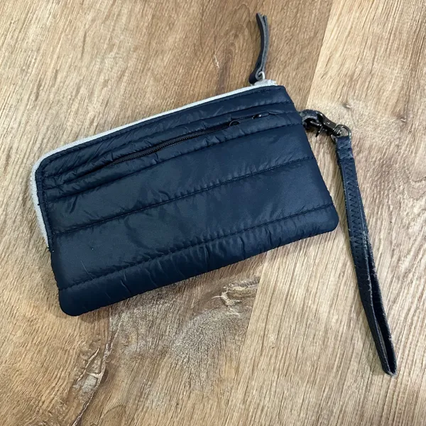 GOLLA | Navy Blue Quilted Wristlet‎ Pouch Zip Top Coin Purse - Image 4