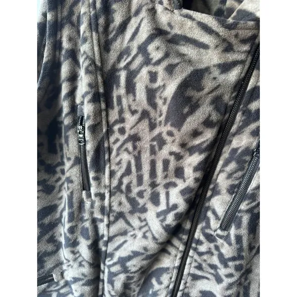 Calvin Klein Performance Women 2X Animal Print Fleece Moto Vest Asymmetric Zip - Image 2