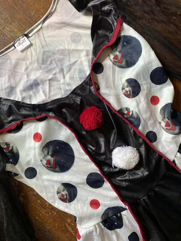 Spirit Halloween Twisted Clown Size L - Image 2