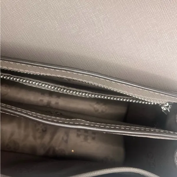 Tori Burch Emerson Envelope Bag- Gray - Image 6