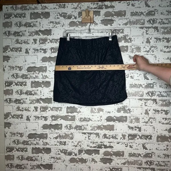 Orvis | women blue athletic skirt with shorts - Image 8