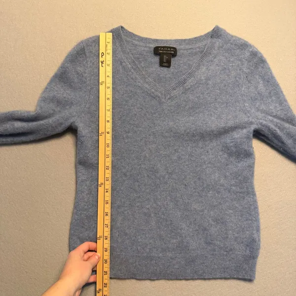 Tahari V-Neck 100% 2-Ply Cashmere Sweater Light Blue Women Size L - Image 6