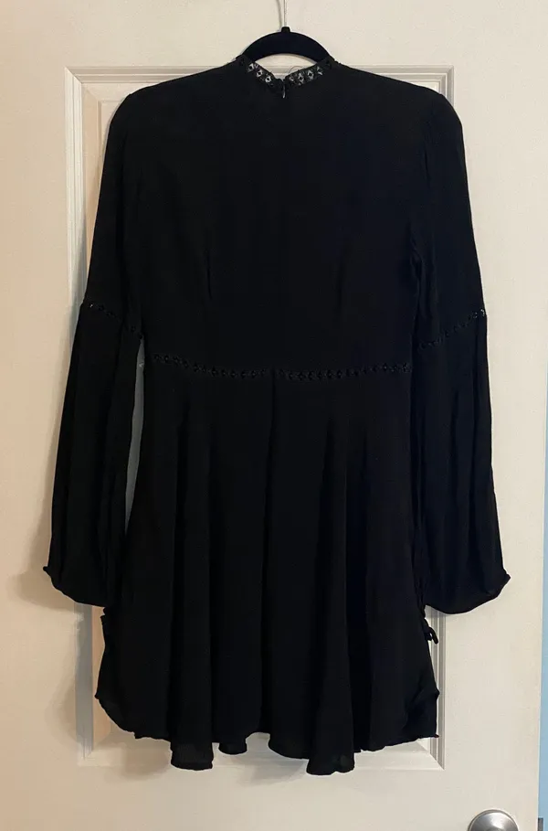 Black Lace Long Sleeve Mini Dress - Image 4