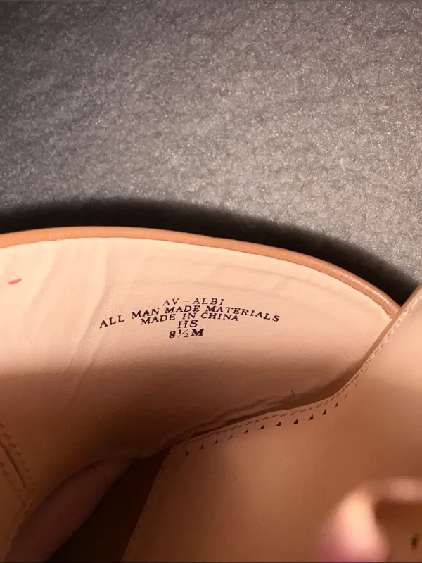 Adrienne Vittadini Albi Mule - Image 3