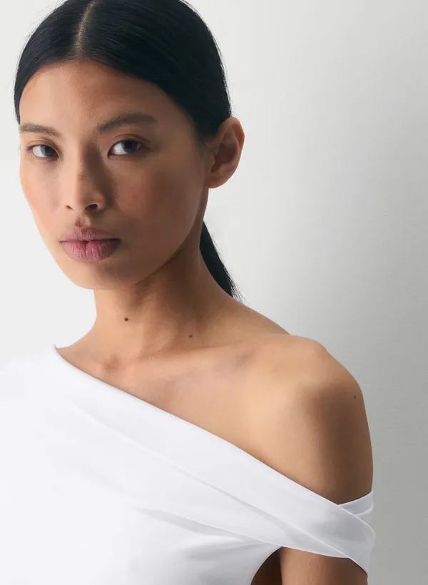New with tags size xs Aritzia Original Contour Ravish Top - Image 3