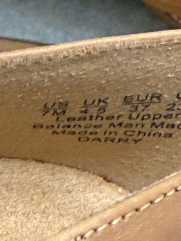 Naturalizer Darry Lug Sole Platform Loafers Tan Cognac Leather Size 7 - Image 9