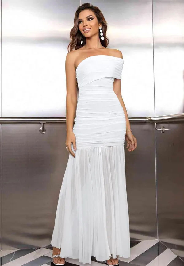 White dress Size M - Image 3