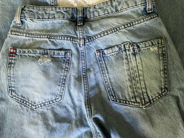 Medium Wash Jeans - Image 5