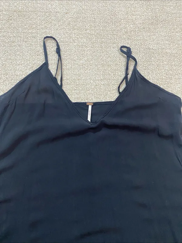 Free People black spaghetti-strap tunic top, size M 100% Viscose - Image 11