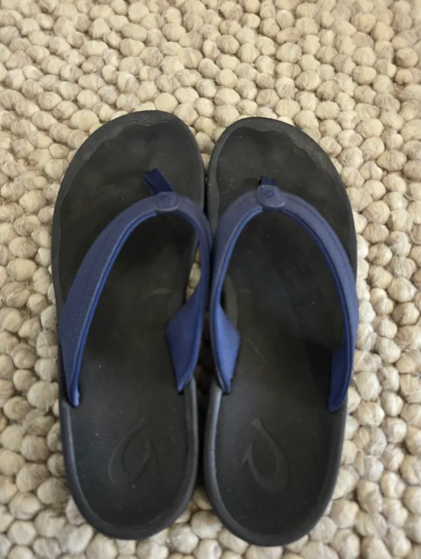 OluKai Ohana flip flops Womens Blue Shoes Sandals Size 9 Comfort Support Fall - Image 3