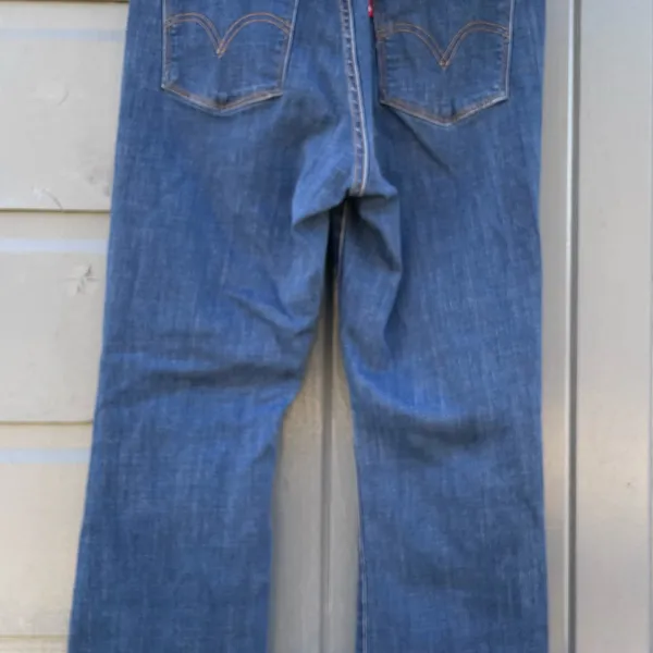 Levi's Women's Boot Cut Jeans‎ in Classic Blue - Image 2