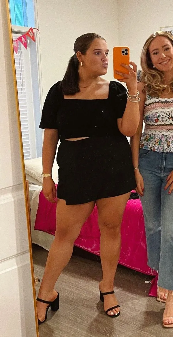 Black Puff Sleeve Top Size L - Image 3