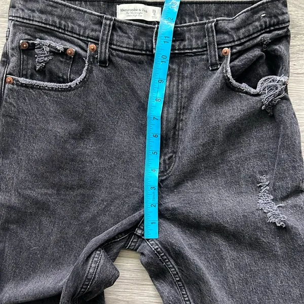 Abercrombie & Fitch - 90's Straight Ultra High Rise Size 28/6R Black Denim - Image 4