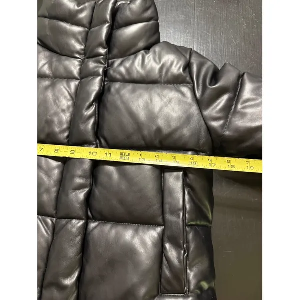 ALYA Black Faux Leather Puffer Jacket Cropped Funnel Neck Vegan PLM22-F300-BLK M - Image 3