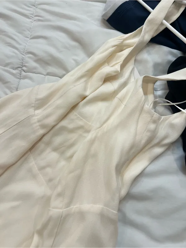 Reformation Lecce Wedding Dress in Ivory NWT imperfection - Image 3