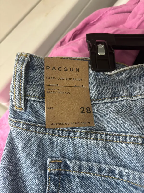 PacSun Low-Rise Baggy Jeans Casey Astrid - Image 5