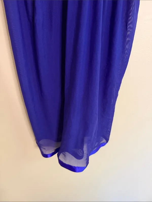 Lace V-Neck Chemise in Cobalt Blue - Image 4