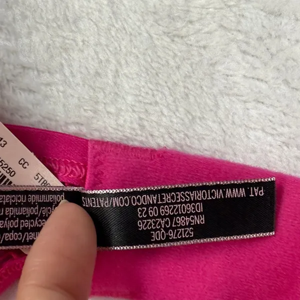 Victoria's Secret Very Sexy Low Cut Demi Unlined Fishnet Mesh Bra Pink Large NEW - Image 5