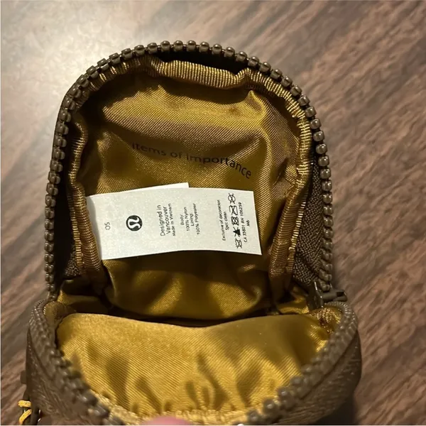 Lululemon Nano Clip On Backpack - Image 3