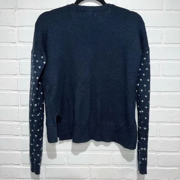 Abercrombie & Fitch Christmas Sloth Sweater - Image 7