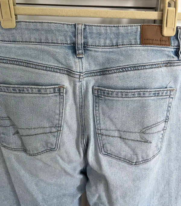 American Eagle Ripped Jeans - Image 8
