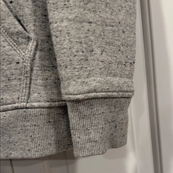Carhartt Women's Heather‎ Gray Logo Hoodie - Image 6