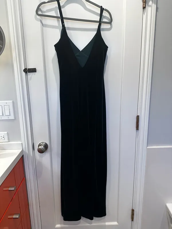 Lulus Velvet Green Maxi Dress - Image 4