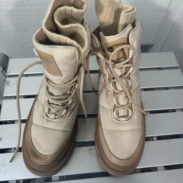 Sam Edelman Tabitha Puffer Lace Up Boot Size 9.5 NWOT - Image 5