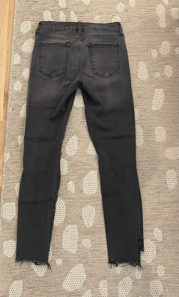JBD Jeans Size 27 - Image 2