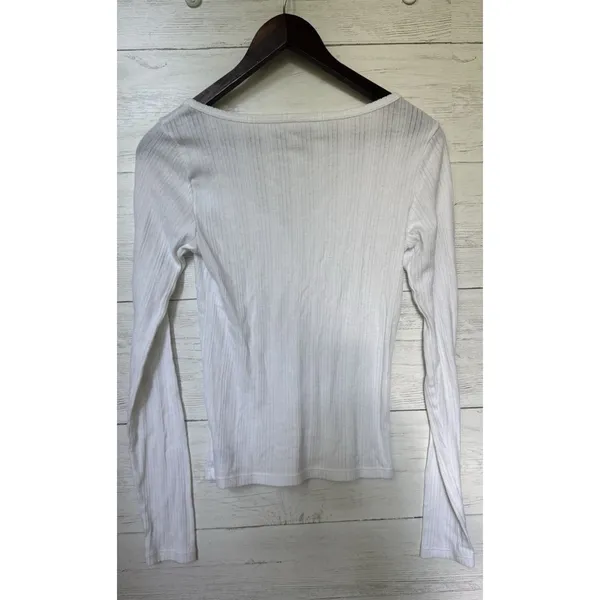 American Eagle Women's White Long Sleeve Shirt Small Ribbed Pattern 3-buttons - Image 2