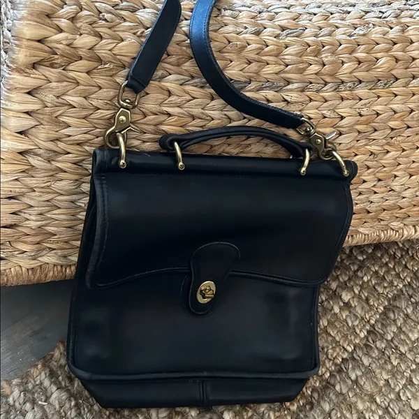 Coach Vintage Willis Bag in Black Style No. HNC 9927 - Image 10