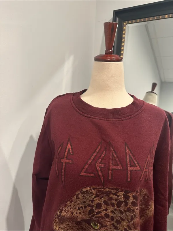 Burgundy Def Leppard Graphic Sweatshirt - Image 2