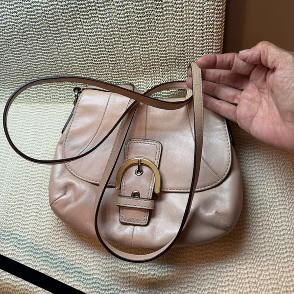 COACH Soho Shell Pearlescent Leather Flap Small Crossbody Purse Bag - Image 10