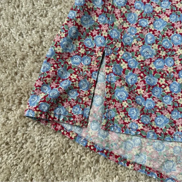 Handmade Vintage Floral Sleeveless Button Up Vest Style Top - Blue and Pink - Image 3