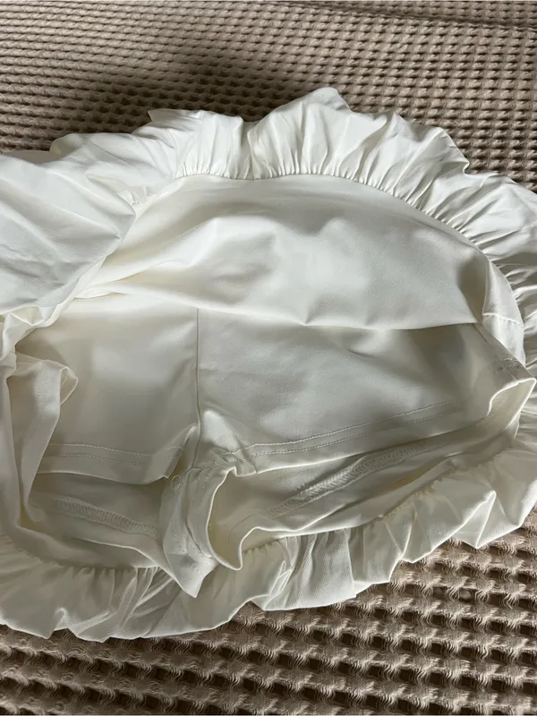 SHEIN White Balloon Mini Skirt - Image 2