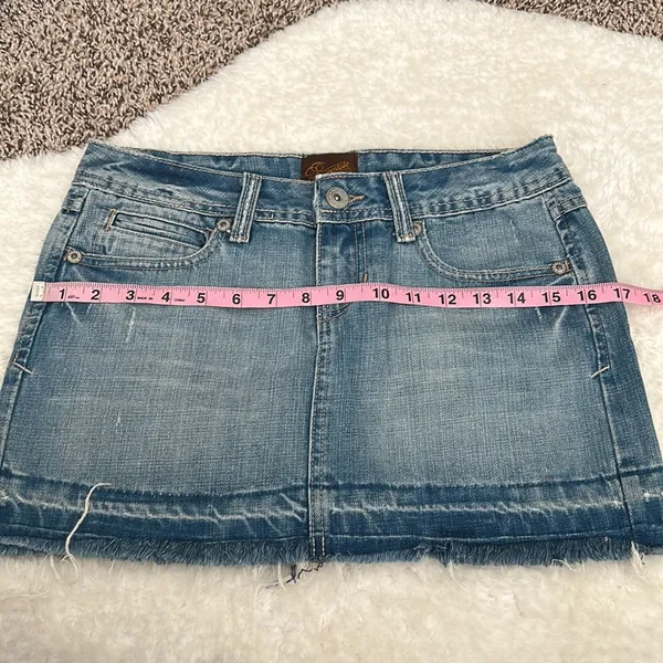5/$30 🎈 Aeropostale y2k mini denim skirt size 1/2 - Image 7