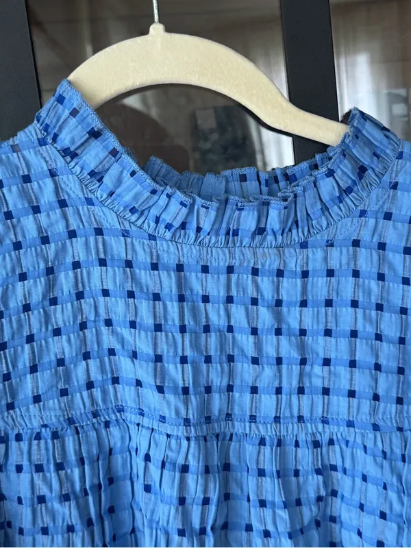 Pinch textured blouse ruffle mock neck short sleeve lucille woven top - Image 7