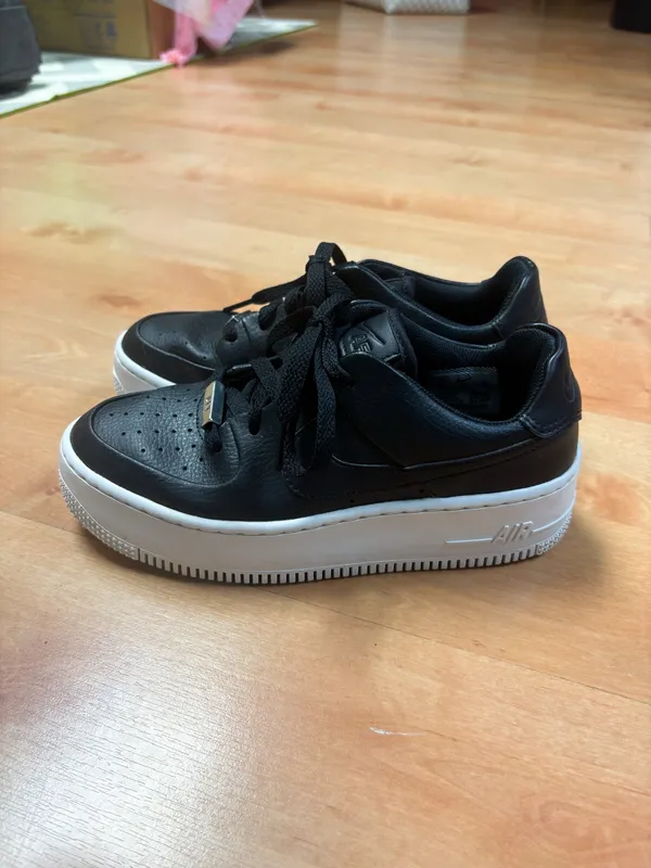 Nike Air Force 1 Sage Low Black & White - Image 5