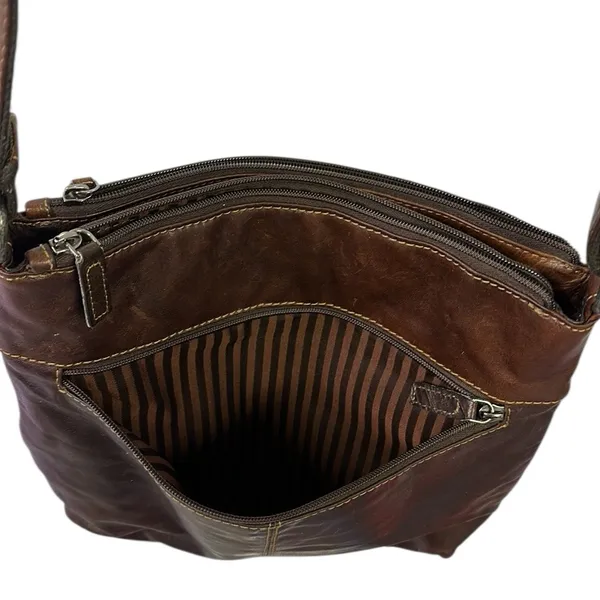 Jack Georges Brown Leather Voyager crossbody hobo bag 12.5 x 11 inch - Image 6