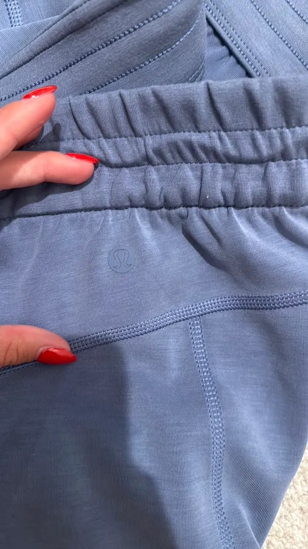 Lululemon Softstreme shorts - Image 3