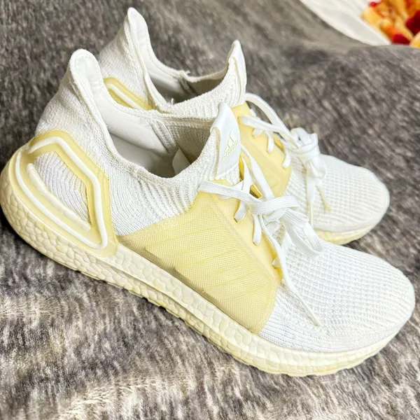 ADIDAS ULTRA BOOST TRIPLE WHITE ATHLETIC MEN'S Size 10 - Image 2