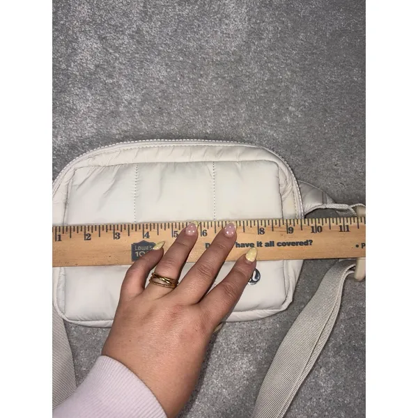 Lululemon Quilted Grid Belt Bag Hand Warmer 1.5L White Opal - Image 11