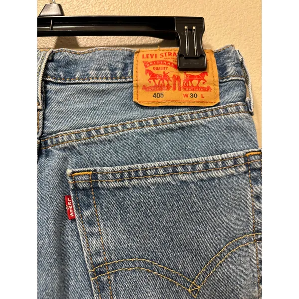 Levis Cutoff Shorts Womens 30 Medium Wash Denim Distressed Raw Hem 90s Concert - Image 3