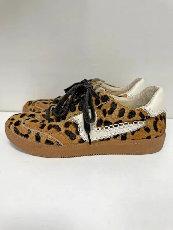 Dolce Vita Notice Stitch Sneakers - Image 3